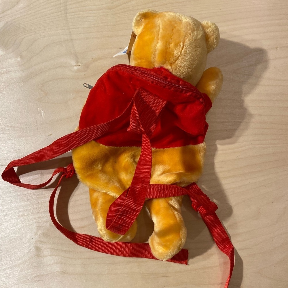 Pooh Backpack (JL) - Picture 6 of 10